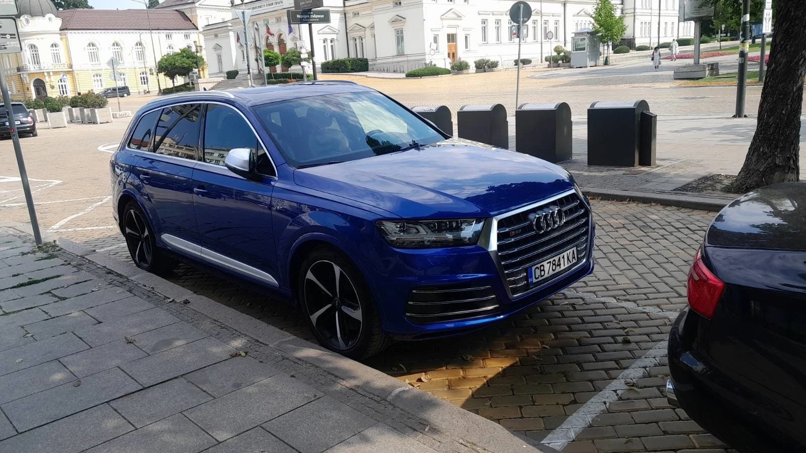 Audi SQ7 SQ7 FULL-TOP * * LEASING* *  - изображение 2 | Auto.bg Audi SQ7 SQ7 FULL-TOP * * LEASING* *  - изображение 2