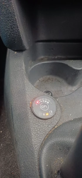 Dacia Logan LPG - 7700 € / 15059.89 лв. - 46617386 3 | Car24.bg Dacia Logan LPG - 7700 € / 15059.89 лв. - 46617386 3