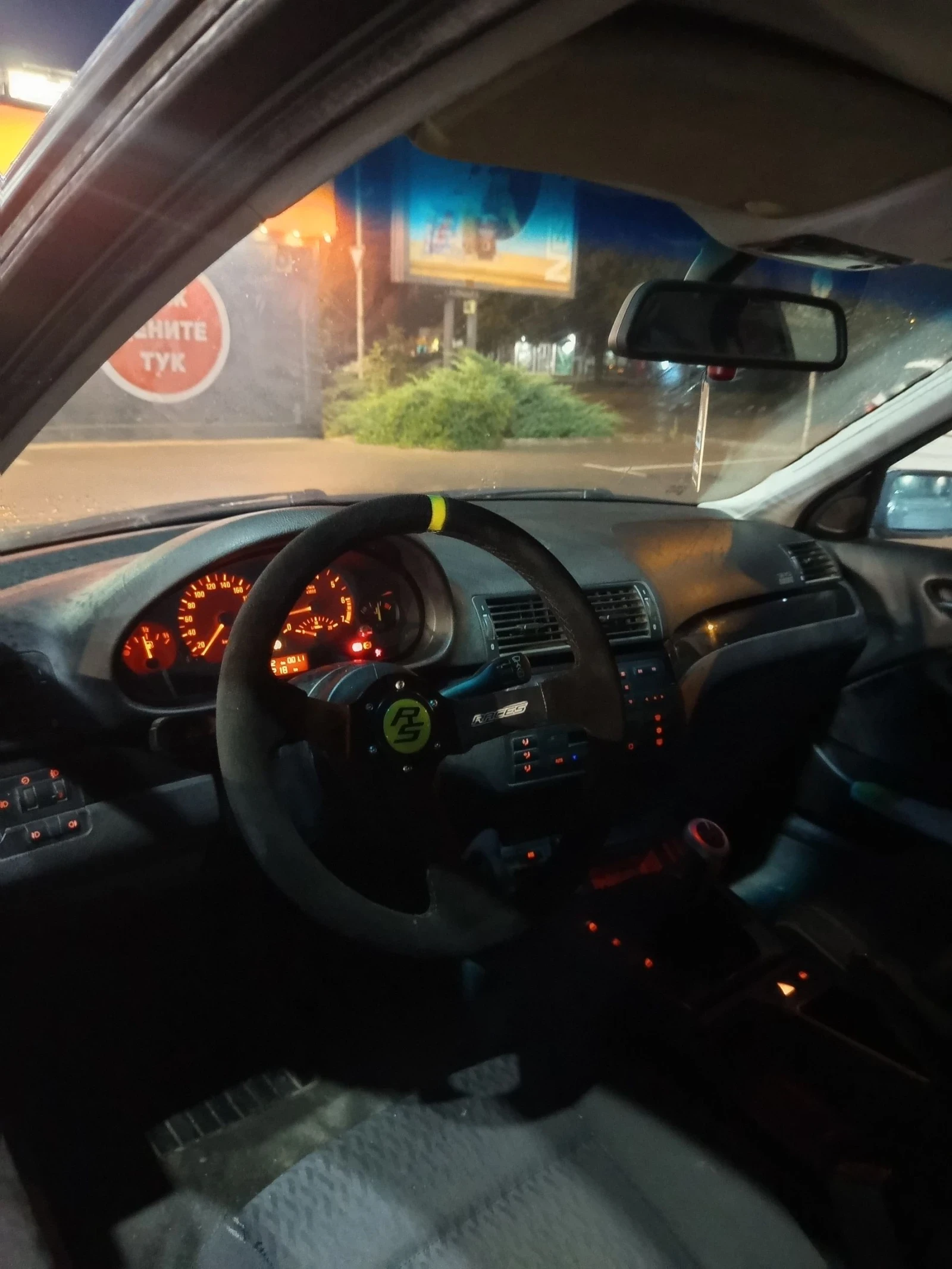 BMW 320 undefined | Auto.bg — изображение 1 BMW 320 undefined | Auto.bg — изображение 1