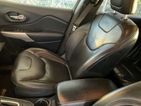 Jeep Cherokee 2, 2 M-Jet 4WD - 7900 € / 15451.06 лв. - 11774944 7 | Car24.bg Jeep Cherokee 2, 2 M-Jet 4WD - 7900 € / 15451.06 лв. - 11774944 7