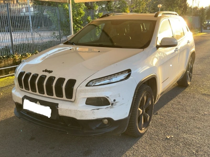 Jeep Cherokee 2, 2 M-Jet 4WD - 7900 € / 15451.06 лв. - 11774944 1 | Car24.bg Jeep Cherokee 2, 2 M-Jet 4WD - 7900 € / 15451.06 лв. - 11774944 1