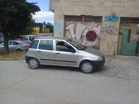 Fiat Punto 1.2 Газ-Бензин Климатик Обслужен 4 врати - 1000 € / 1955.83 лв. - 22213857 16 | Car24.bg Fiat Punto 1.2 Газ-Бензин Климатик Обслужен 4 врати - 1000 € / 1955.83 лв. - 22213857 16