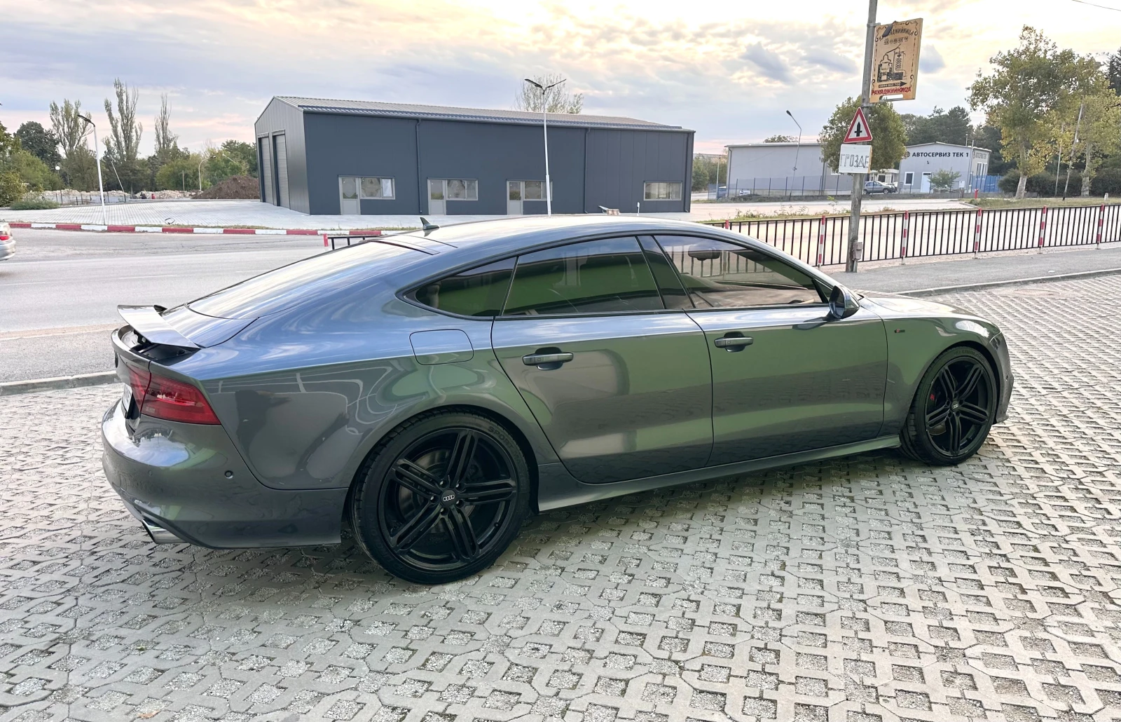 Audi A7 3.0TFSI S Line CARBON ACTIVE SOUND NIGHT VISION - изображение 6 | Auto.bg Audi A7 3.0TFSI S Line CARBON ACTIVE SOUND NIGHT VISION - изображение 6