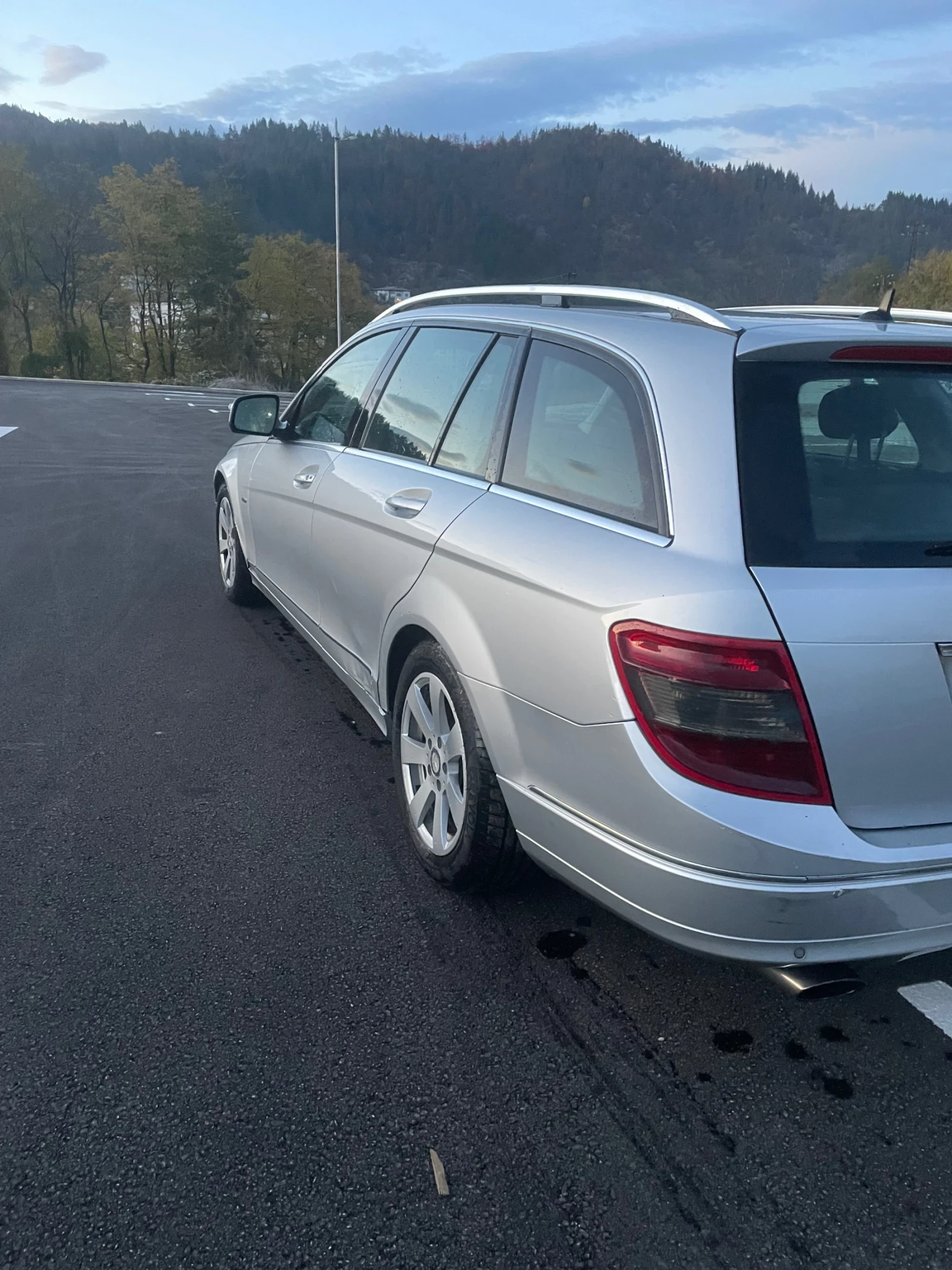 Mercedes-Benz C 220 Mercedes C 220 CDi. 170 к.с - изображение 6 | Auto.bg Mercedes-Benz C 220 Mercedes C 220 CDi. 170 к.с - изображение 6