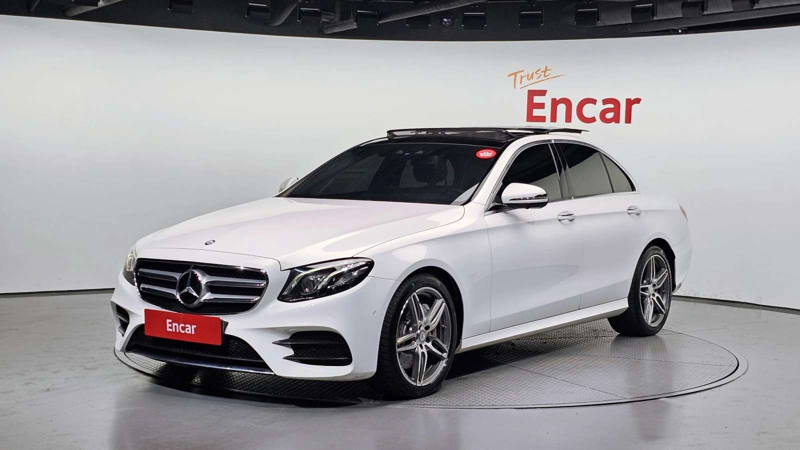 Mercedes-Benz E 350 AMG line/Head up/360 Cam/Подгрев/ПАМЕТ/ПАНОРАМА | Auto.bg — изображение 1 Mercedes-Benz E 350 AMG line/Head up/360 Cam/Подгрев/ПАМЕТ/ПАНОРАМА | Auto.bg — изображение 1