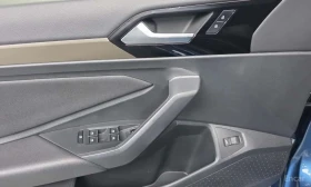 VW Jetta * 1.4 TSI Prestige * ОБДУХВАНЕ * ПОДГРЕВИ * КАМЕРА | Auto.bg — изображение 13 VW Jetta * 1.4 TSI Prestige * ОБДУХВАНЕ * ПОДГРЕВИ * КАМЕРА | Auto.bg — изображение 13