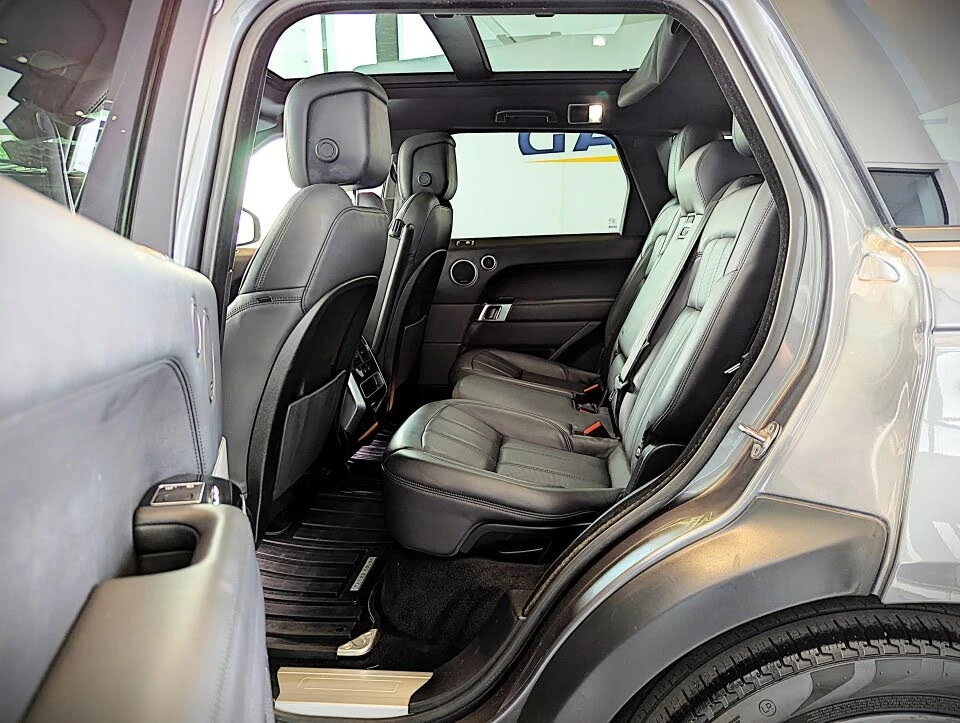 Land Rover Discovery Sport TD6 HSE AWD * CARPLAY * ПОДГРЕВ * MERIDIAN * LED  - изображение 10 | Auto.bg Land Rover Discovery Sport TD6 HSE AWD * CARPLAY * ПОДГРЕВ * MERIDIAN * LED  - изображение 10