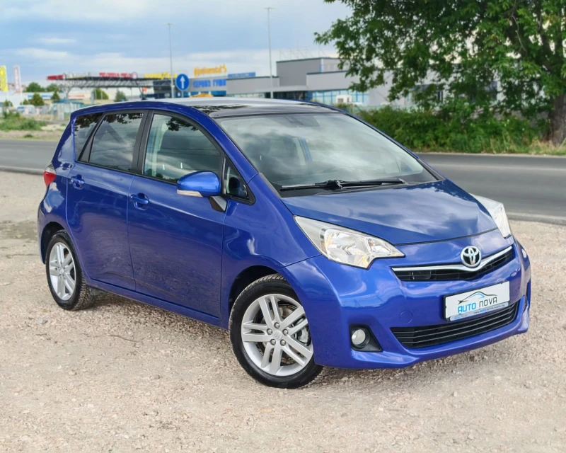 Toyota Verso S 1.3 БЕНЗИН 99 К.С. АВТОМАТ! ПАНОРАМА! БЕЗ АНАЛОГ!! - 6700 € / 13104.06 лв. - 97208174 1 | Car24.bg Toyota Verso S 1.3 БЕНЗИН 99 К.С. АВТОМАТ! ПАНОРАМА! БЕЗ АНАЛОГ!! - 6700 € / 13104.06 лв. - 97208174 1