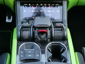 Lamborghini Urus SE / FACELIFT / PLUG-IN / CARBON / B&O / HUD / - 272980 € / 533902.47 лв. - 94044641 12 | Car24.bg Lamborghini Urus SE / FACELIFT / PLUG-IN / CARBON / B&O / HUD / - 272980 € / 533902.47 лв. - 94044641 12