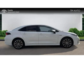 Toyota Corolla SDN 1.8HSD LUXURY | Auto.bg — изображение 17 Toyota Corolla SDN 1.8HSD LUXURY | Auto.bg — изображение 17