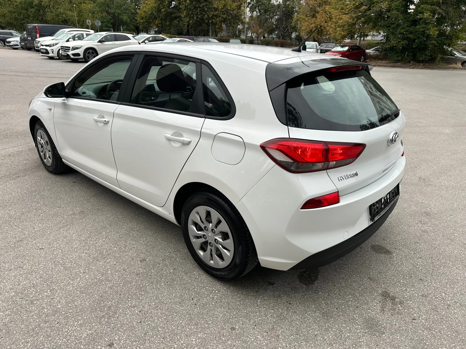 Hyundai I30 1.4i 100к.с. - изображение 2 | Auto.bg Hyundai I30 1.4i 100к.с. - изображение 2