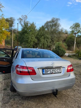 Mercedes-Benz E 220 2.2 CDI - 6500 € - 78515266 4 | Car24.bg Mercedes-Benz E 220 2.2 CDI - 6500 € - 78515266 4