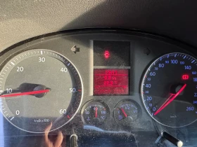 VW Touran 2.0 TDI | Auto.bg — изображение 10 VW Touran 2.0 TDI | Auto.bg — изображение 10