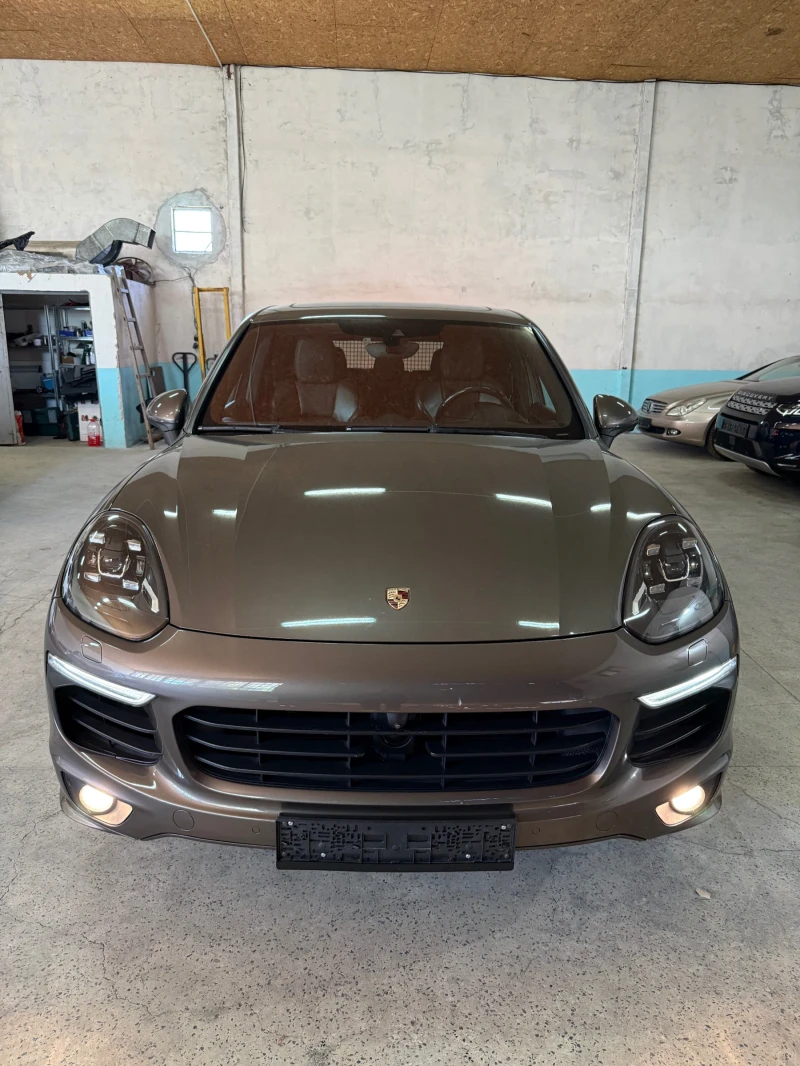 Porsche Cayenne S E-Hybrid ПРОМОЦИЯ 416 к.с. 4x4 Facelift Обслужен - 20999 € / 41070.47 лв. - 76387549 1 | Car24.bg Porsche Cayenne S E-Hybrid ПРОМОЦИЯ 416 к.с. 4x4 Facelift Обслужен - 20999 € / 41070.47 лв. - 76387549 1