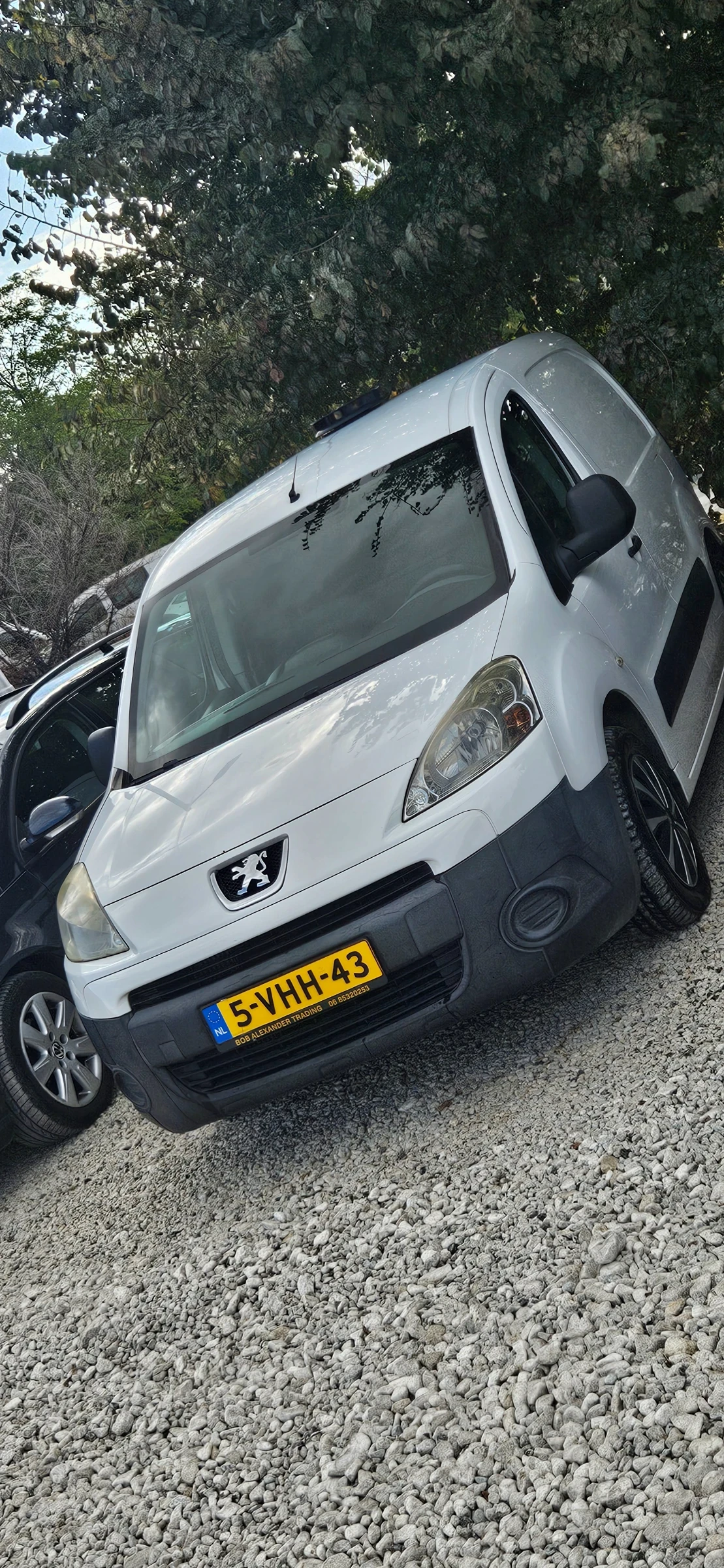 Peugeot Partner 1.6 Hdi , климатик, централно - изображение 5 | Auto.bg Peugeot Partner 1.6 Hdi , климатик, централно - изображение 5