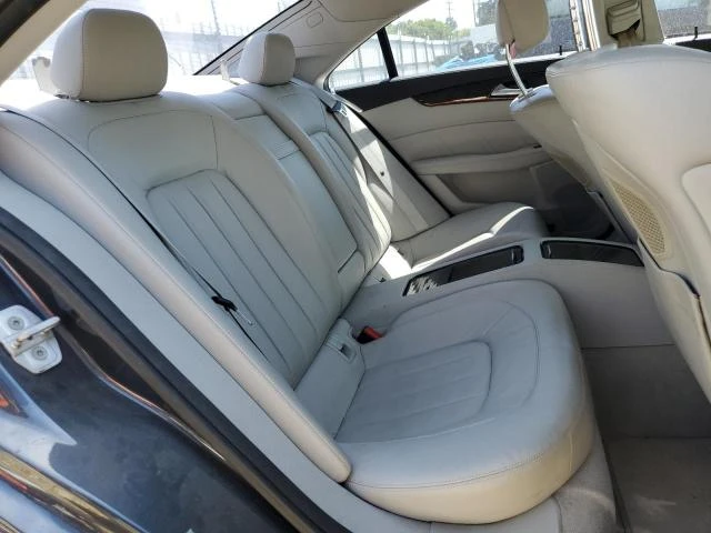 Mercedes-Benz CLS 500 AMG* PACK* HARMON* KARDON* ПОДГРЕВ* ОБДУХВАНЕ* МАС - изображение 10 | Auto.bg Mercedes-Benz CLS 500 AMG* PACK* HARMON* KARDON* ПОДГРЕВ* ОБДУХВАНЕ* МАС - изображение 10
