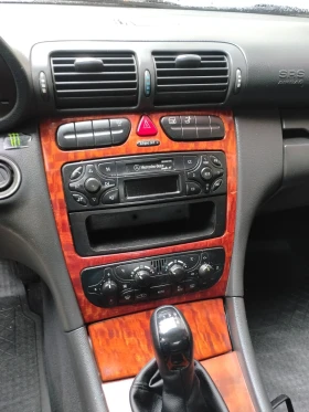 Mercedes-Benz 200 200CDI - 2750 € / 5378.53 лв. - 30285774 4 | Car24.bg Mercedes-Benz 200 200CDI - 2750 € / 5378.53 лв. - 30285774 4