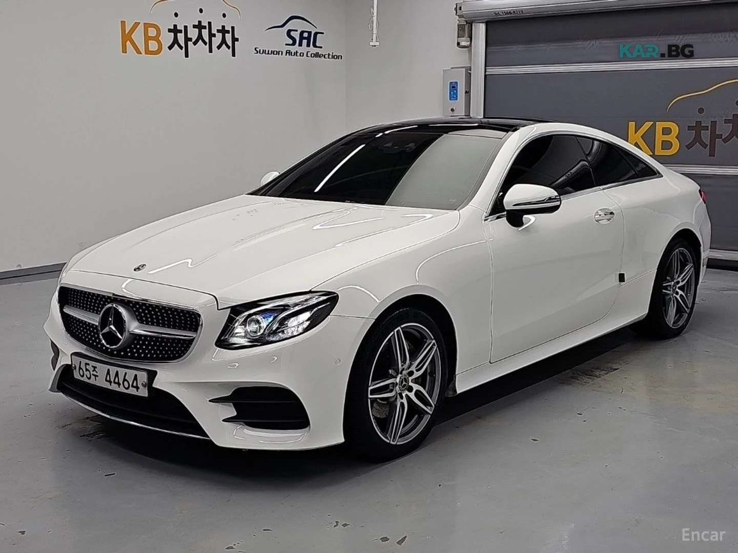 Mercedes-Benz E 220 DIESEL* PANO* КОЖА* ПОДГРЕВ* НАВИ* КАМЕРА | Auto.bg — изображение 1 Mercedes-Benz E 220 DIESEL* PANO* КОЖА* ПОДГРЕВ* НАВИ* КАМЕРА | Auto.bg — изображение 1