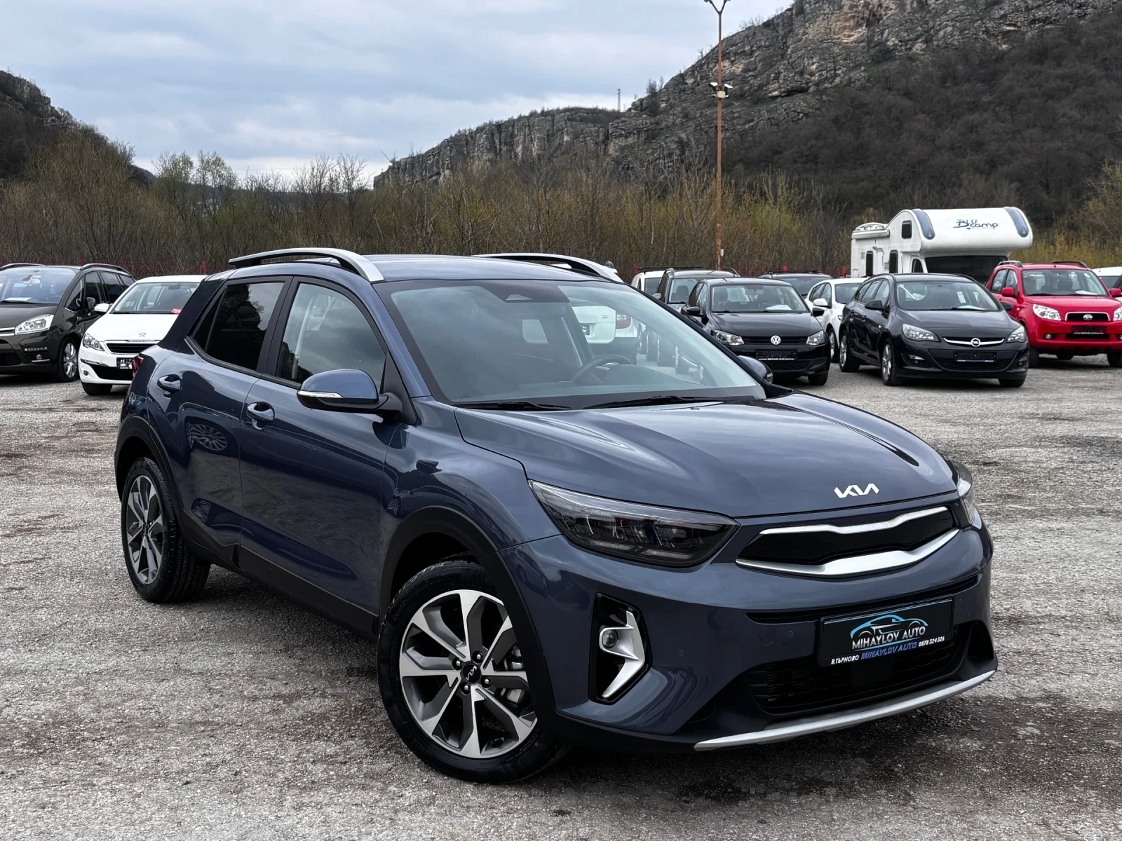 Kia Stonic 1.0 T-GDI MHEV 2000km/КАТО НОВА/CARPLAY/З.Камера | Auto.bg — изображение 1 Kia Stonic 1.0 T-GDI MHEV 2000km/КАТО НОВА/CARPLAY/З.Камера | Auto.bg — изображение 1