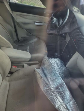 VW Golf - 850 € / 1662.46 лв. - 91679090 4 | Car24.bg VW Golf - 850 € / 1662.46 лв. - 91679090 4