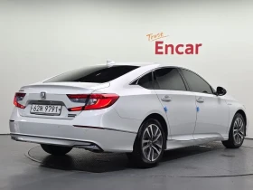 Honda Accord 2.0 Hybrid Touring | Auto.bg — изображение 2 Honda Accord 2.0 Hybrid Touring | Auto.bg — изображение 2