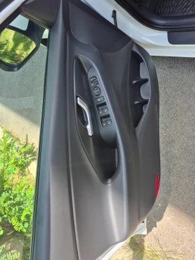 Hyundai I30 !!1.4i !!! Perfectna !!! | Auto.bg — изображение 8 Hyundai I30 !!1.4i !!! Perfectna !!! | Auto.bg — изображение 8