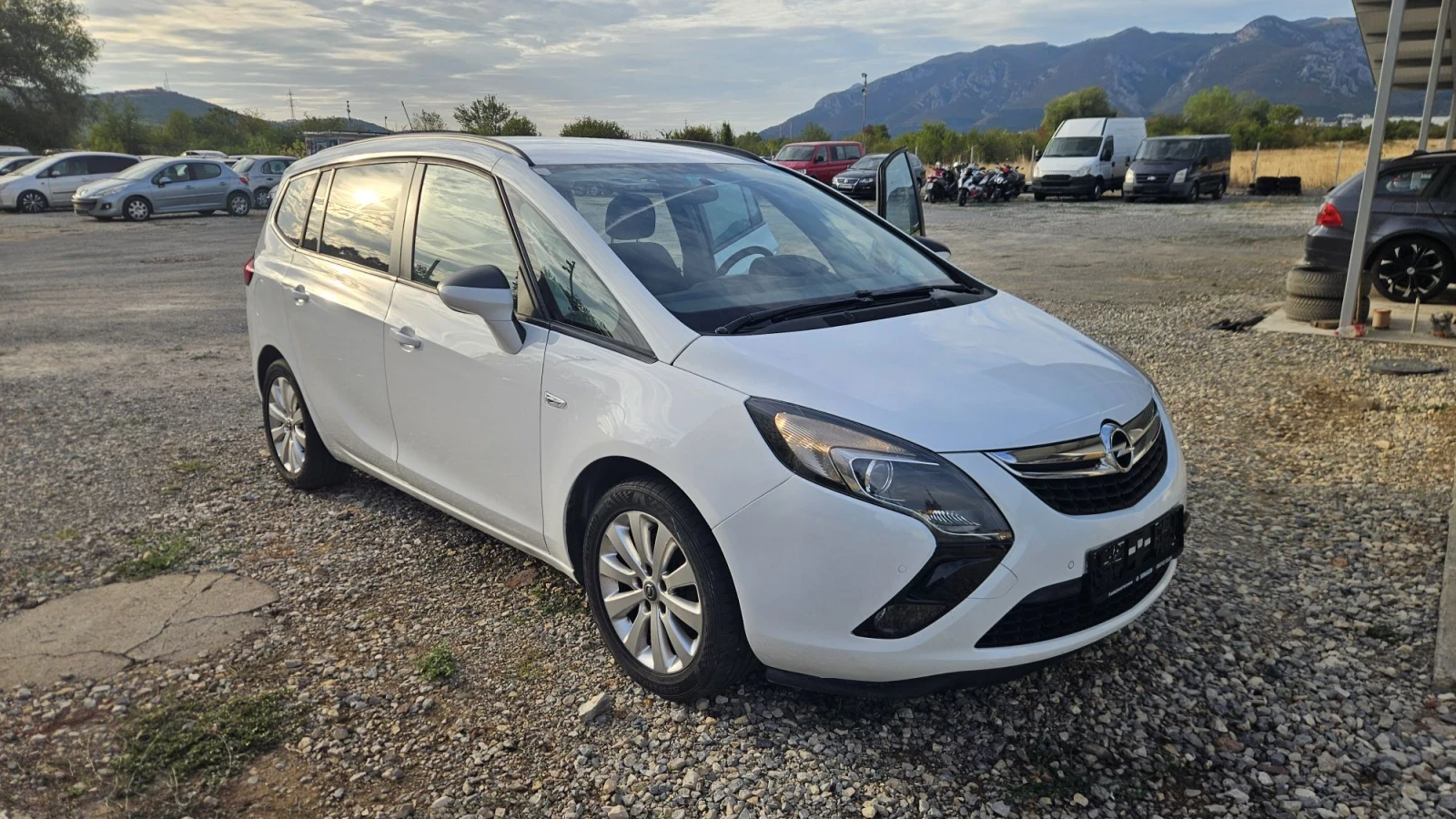 Opel Zafira 2.0cdti.7mesta.euro5.110ks | Auto.bg — изображение 1 Opel Zafira 2.0cdti.7mesta.euro5.110ks | Auto.bg — изображение 1