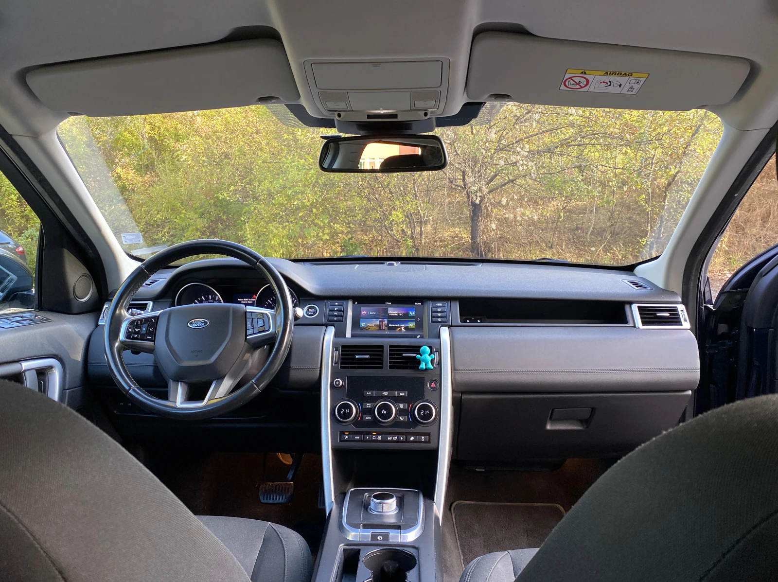 Land Rover Discovery Sport - изображение 7 | Auto.bg Land Rover Discovery Sport - изображение 7