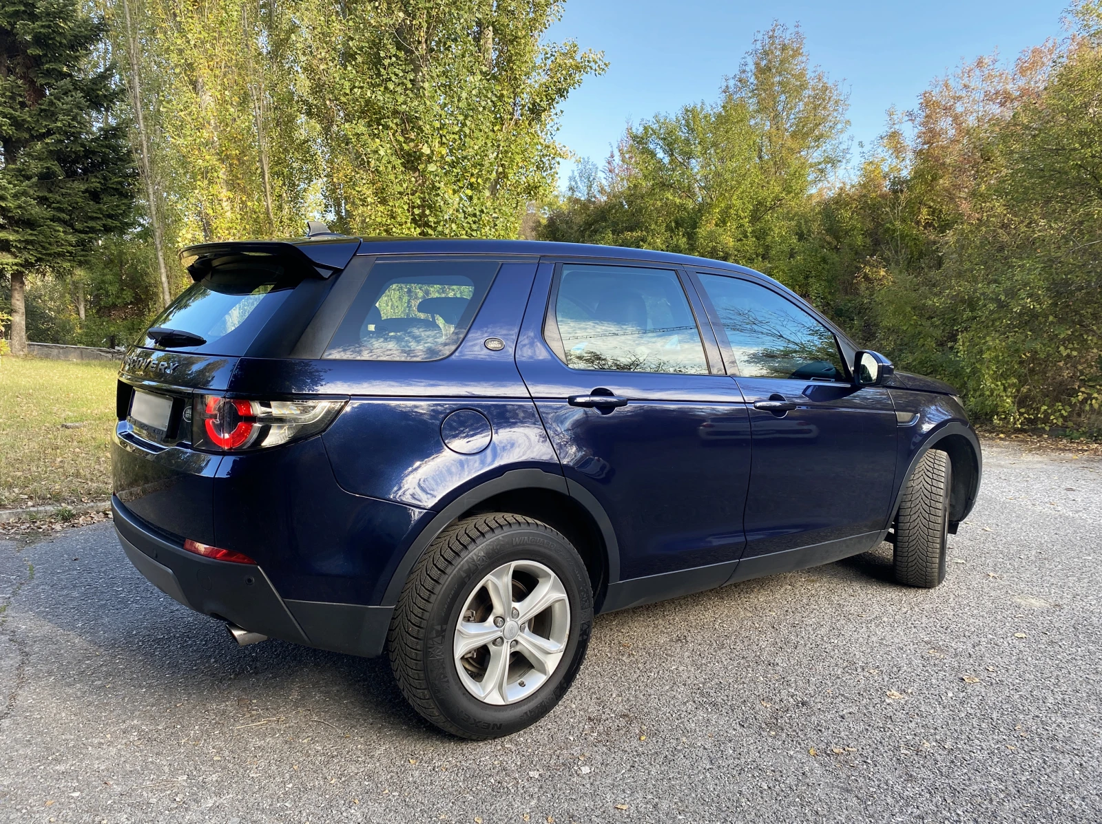 Land Rover Discovery Sport - изображение 9 | Auto.bg Land Rover Discovery Sport - изображение 9