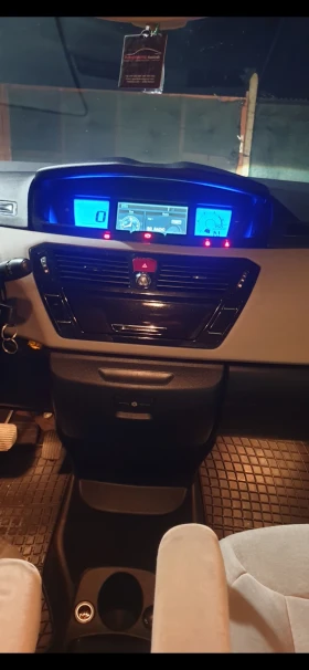 Citroen Grand C4 Picasso EXSPLUZIV - 4450 € / 8703.44 лв. - 94556244 16 | Car24.bg Citroen Grand C4 Picasso EXSPLUZIV - 4450 € / 8703.44 лв. - 94556244 16