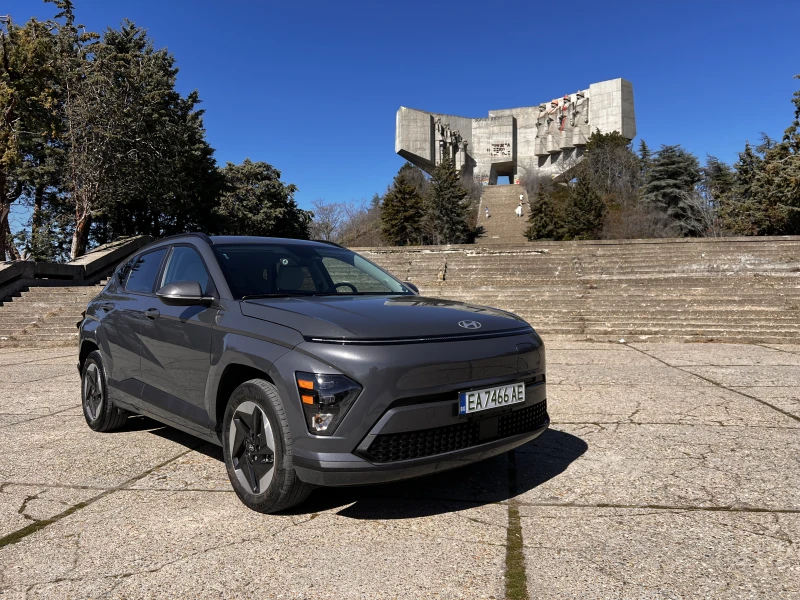 Hyundai Kona * FULL-SEL* 65.4KW* 1г Каско+ гражд* 100% SoH ГАРА - 29500 € / 57696.99 лв. - 79575537 1 | Car24.bg Hyundai Kona * FULL-SEL* 65.4KW* 1г Каско+ гражд* 100% SoH ГАРА - 29500 € / 57696.99 лв. - 79575537 1