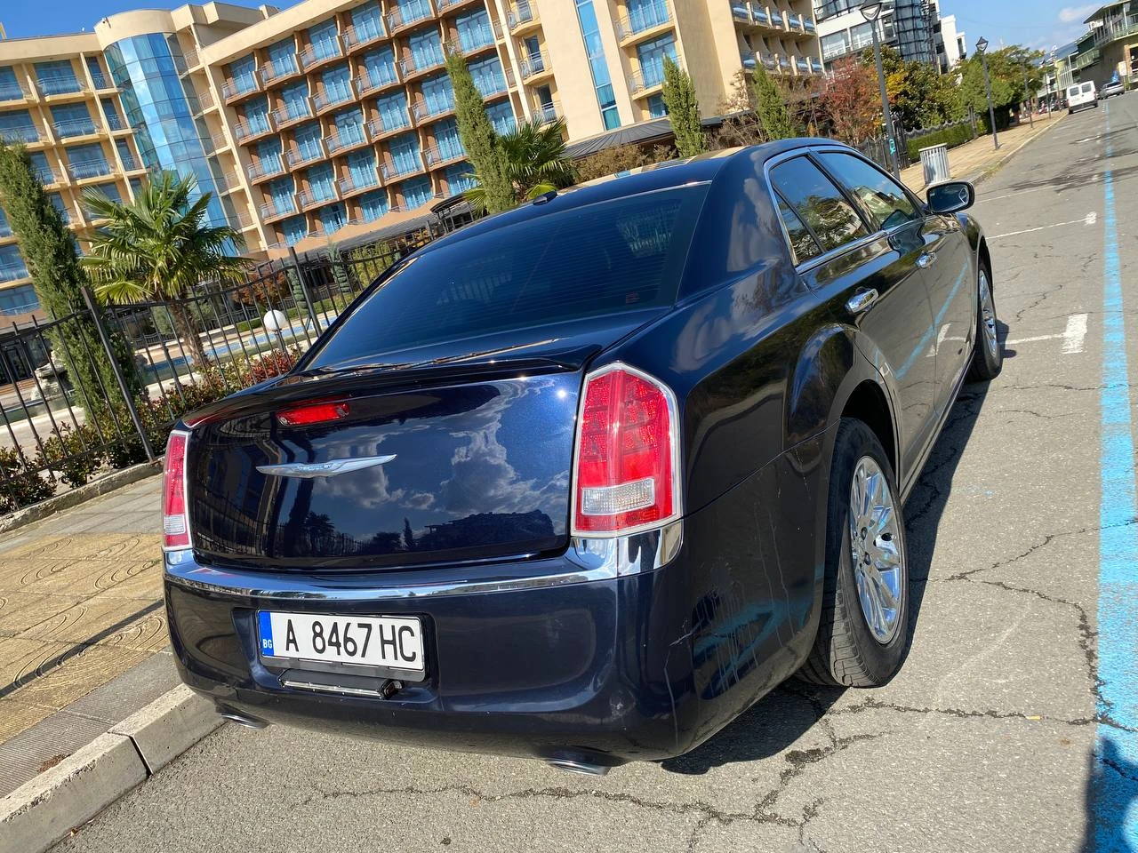 Chrysler 300c 3.6 V6 Limited - изображение 6 | Auto.bg Chrysler 300c 3.6 V6 Limited - изображение 6