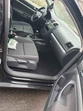 VW Golf - 2000 € / 3911.66 лв. - 78709070 6 | Car24.bg VW Golf - 2000 € / 3911.66 лв. - 78709070 6