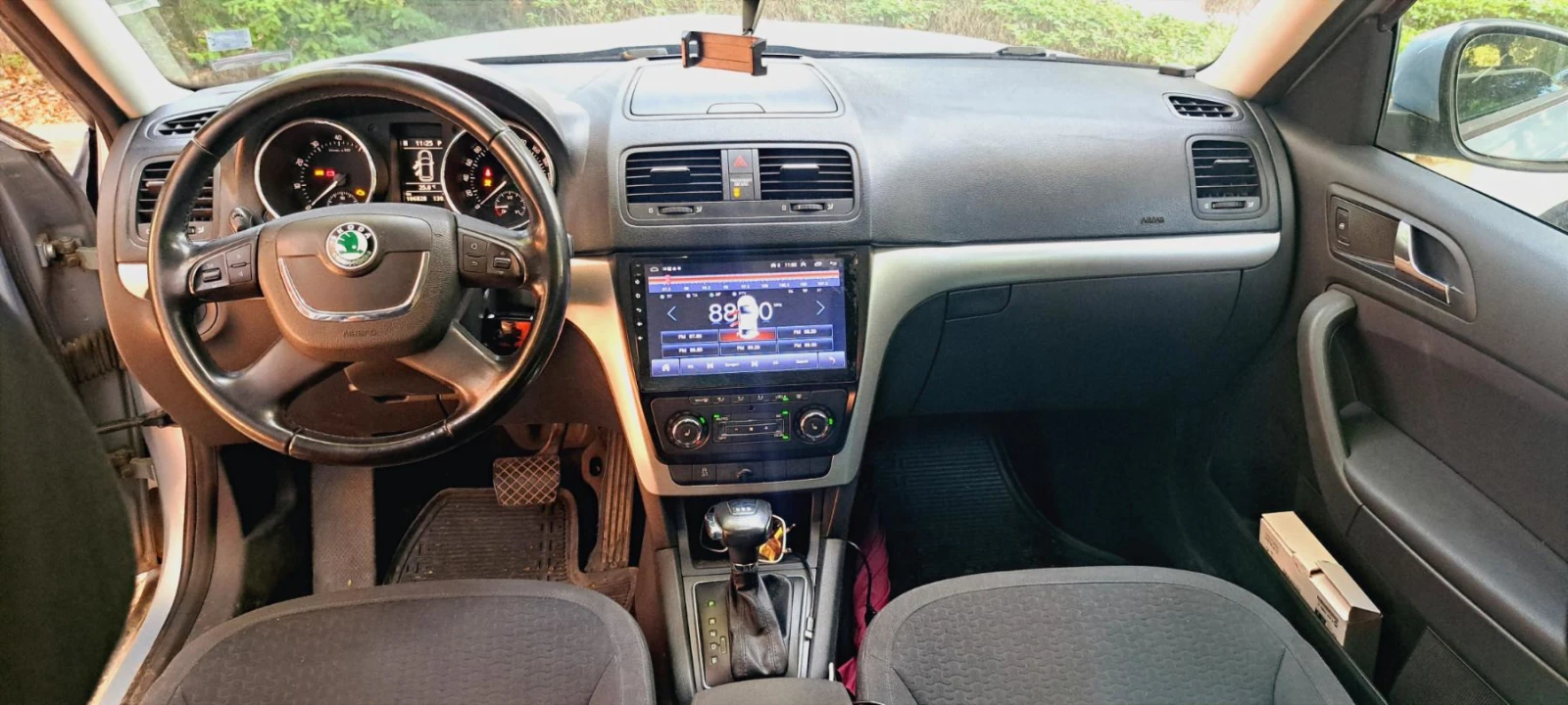 Skoda Yeti Limited Edition 1.2 TSI Automatic   107 000 км, р - изображение 2 | Auto.bg Skoda Yeti Limited Edition 1.2 TSI Automatic   107 000 км, р - изображение 2