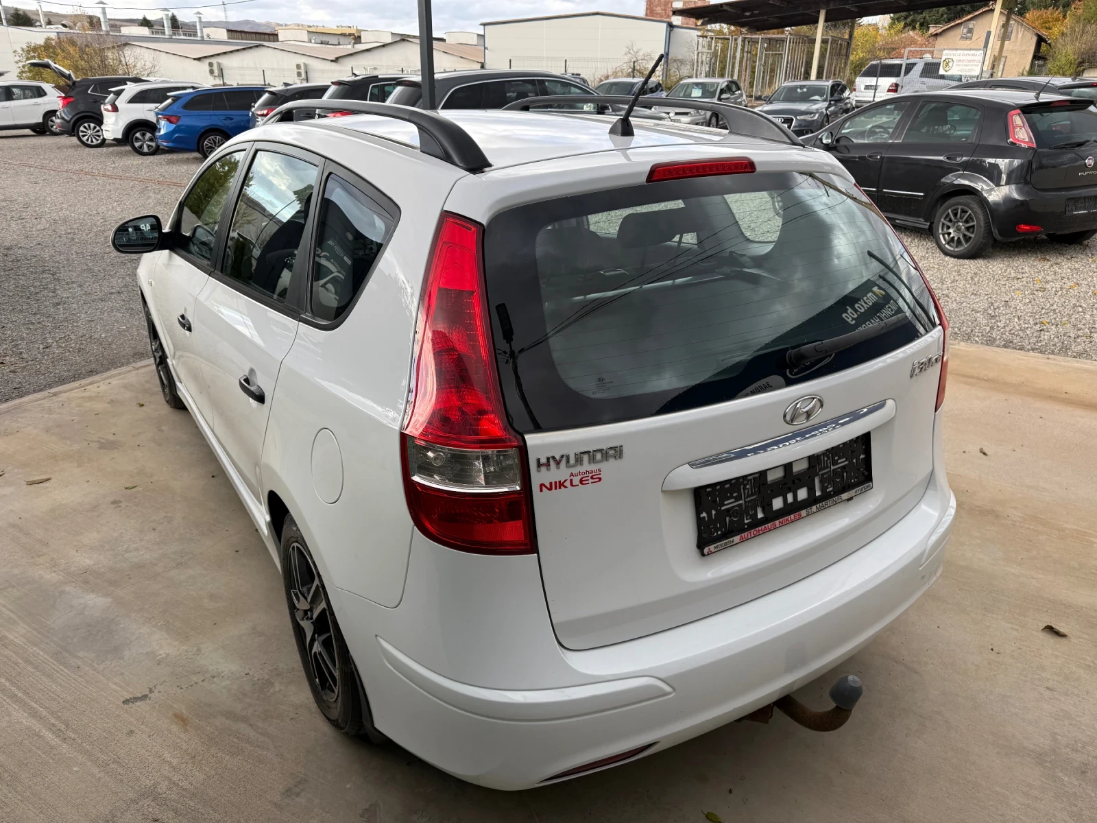 Hyundai I30 1.6diesel* 90h.p* НОВ ВНОС СЕР.КНИЖКА - изображение 2 | Auto.bg Hyundai I30 1.6diesel* 90h.p* НОВ ВНОС СЕР.КНИЖКА - изображение 2