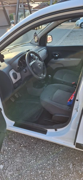 Dacia Lodgy 1.2 - 4900 € / 9583.57 лв. - 15143035 3 | Car24.bg Dacia Lodgy 1.2 - 4900 € / 9583.57 лв. - 15143035 3