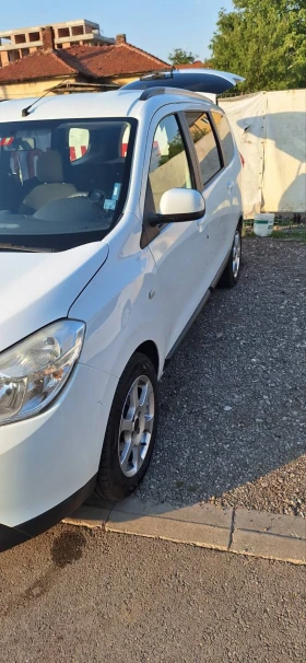 Dacia Lodgy 1.2 - 4900 € / 9583.57 лв. - 15143035 2 | Car24.bg Dacia Lodgy 1.2 - 4900 € / 9583.57 лв. - 15143035 2