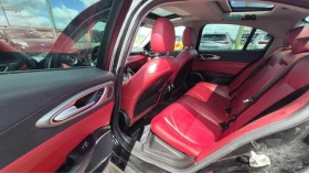 Alfa Romeo Giulia Ti* АвтоКредит* (ЦЕНА ДО БГ) | Auto.bg — изображение 14 Alfa Romeo Giulia Ti* АвтоКредит* (ЦЕНА ДО БГ) | Auto.bg — изображение 14