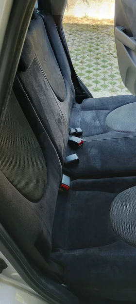 Honda Jazz - 3800 € / 7432.15 лв. - 40721856 12 | Car24.bg Honda Jazz - 3800 € / 7432.15 лв. - 40721856 12