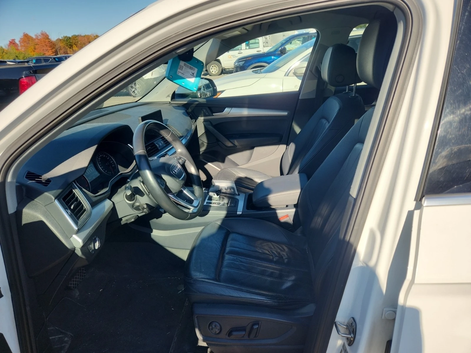 Audi Q5 KOMFORT * * CARFAX * * АВТО КРЕДИТ * *  - изображение 5 | Auto.bg Audi Q5 KOMFORT * * CARFAX * * АВТО КРЕДИТ * *  - изображение 5