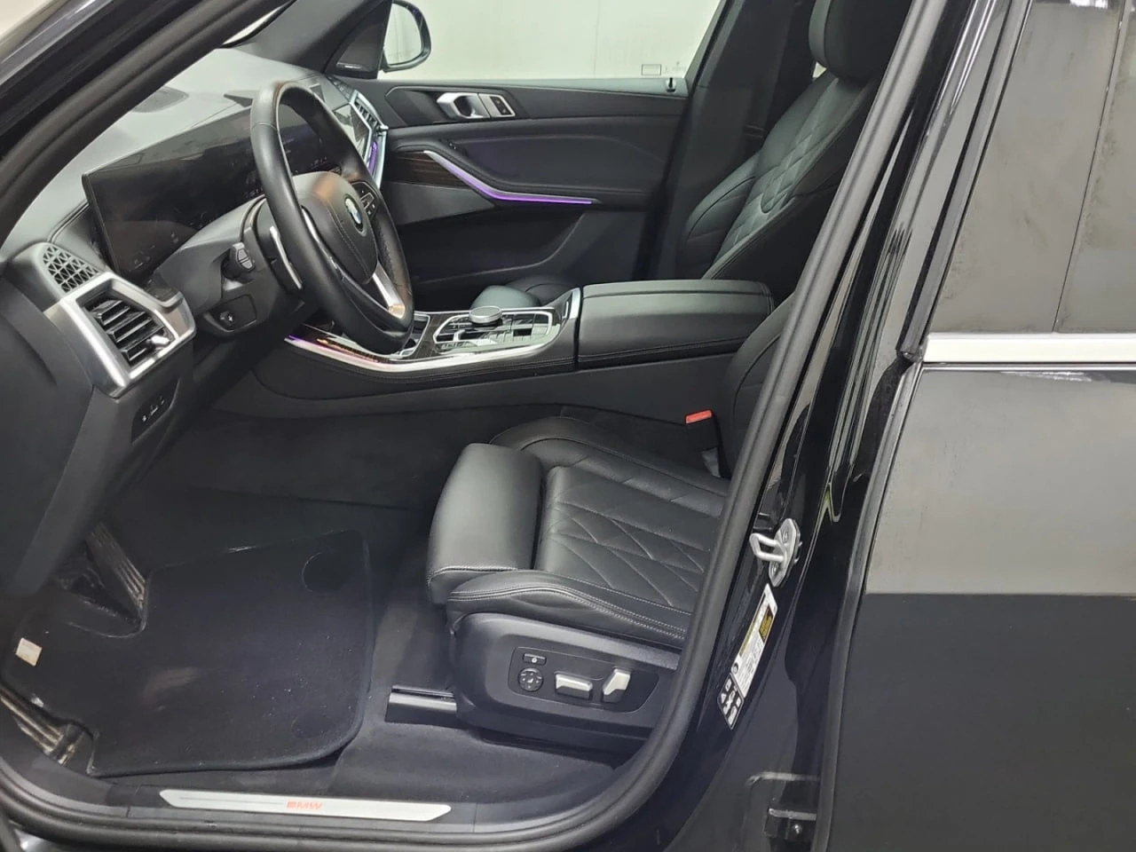 BMW X5 * АВТО КРЕДИТ* ЦЕНА ДО БГ * СЕРВИЗНА ИСТОРИЯ *  - изображение 8 | Auto.bg BMW X5 * АВТО КРЕДИТ* ЦЕНА ДО БГ * СЕРВИЗНА ИСТОРИЯ *  - изображение 8