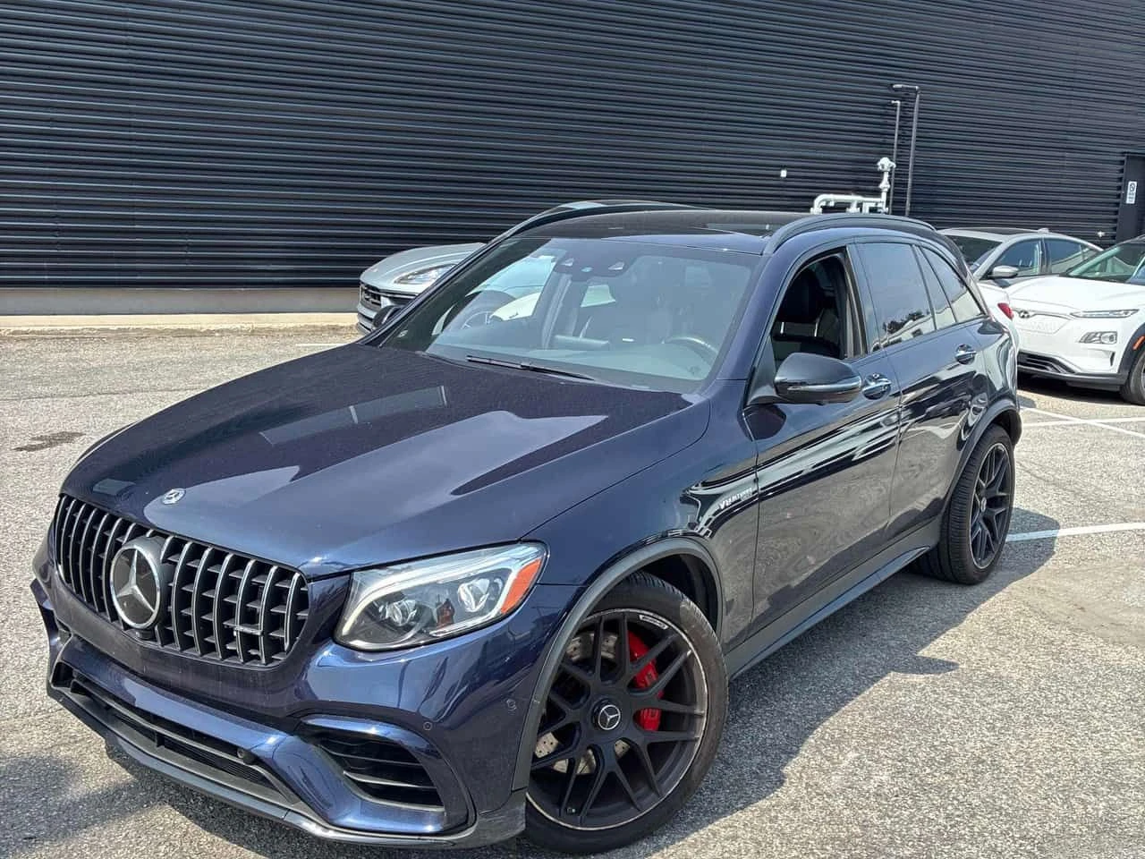 Mercedes-Benz GLC 63 AMG * ДИСТРОНИК * 360 * ОБДУХВАНЕ * КЛИП НА МОТОРА | Auto.bg — изображение 1 Mercedes-Benz GLC 63 AMG * ДИСТРОНИК * 360 * ОБДУХВАНЕ * КЛИП НА МОТОРА | Auto.bg — изображение 1