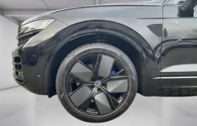 VW Touareg 3.0 TSIe 4Motion = R-Line = Гаранция - 145420 лв. / 74352.07 € - 29207805 6 | Car24.bg VW Touareg 3.0 TSIe 4Motion = R-Line = Гаранция - 145420 лв. / 74352.07 € - 29207805 6
