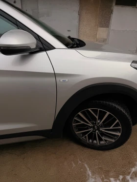 Hyundai Tucson 2.0CRDi 48V Mild Hybrid HTRAC Дизел Хибрид - 19700 € / 38529.85 лв. - 68557069 16 | Car24.bg Hyundai Tucson 2.0CRDi 48V Mild Hybrid HTRAC Дизел Хибрид - 19700 € / 38529.85 лв. - 68557069 16