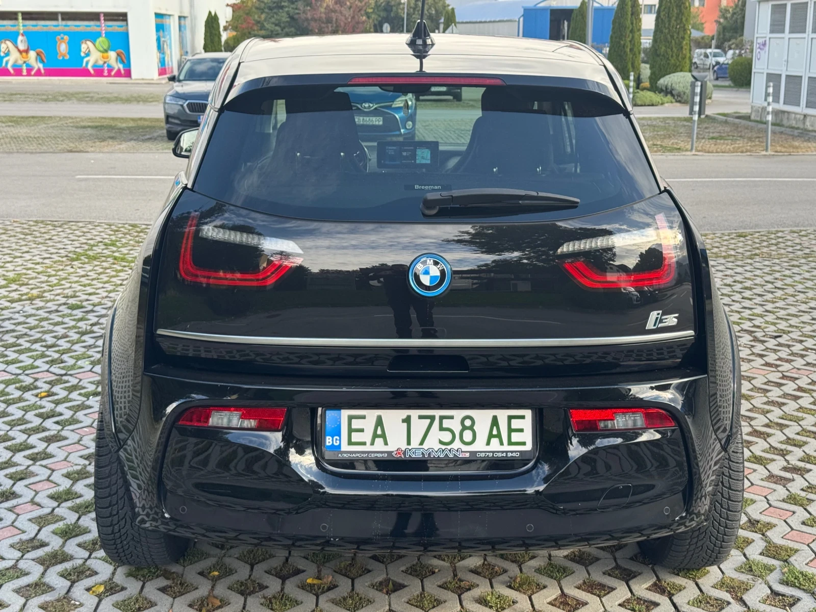 BMW i3 S 120Ah Edition RoadStyle - изображение 5 | Auto.bg BMW i3 S 120Ah Edition RoadStyle - изображение 5