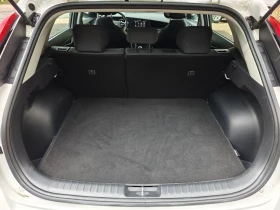 Kia Niro 64 KWH 204HP - 22900 € / 44788.51 лв. - 72599895 13 | Car24.bg Kia Niro 64 KWH 204HP - 22900 € / 44788.51 лв. - 72599895 13