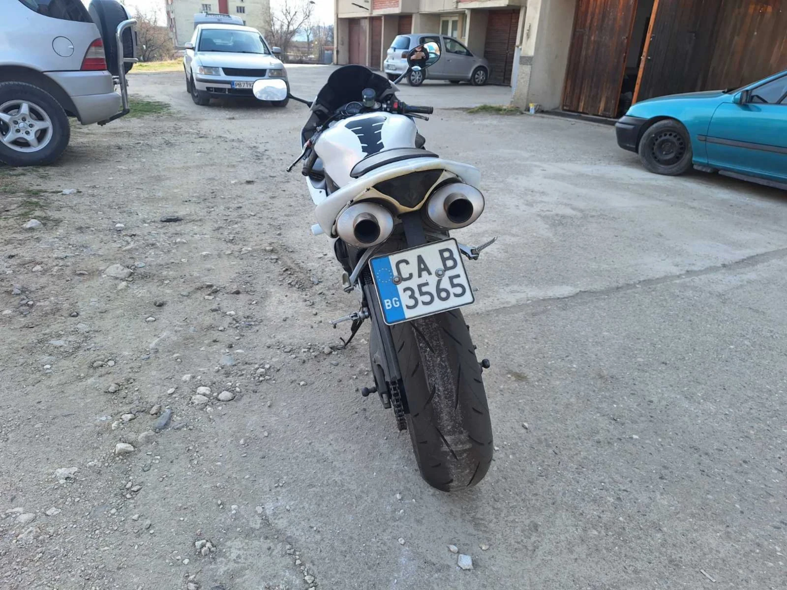 Yamaha YZF-R1  - изображение 8 | Auto.bg Yamaha YZF-R1  - изображение 8