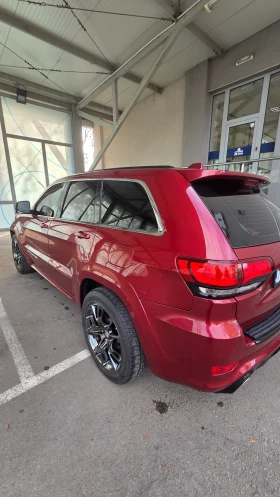 Jeep Grand cherokee SRT - 52500 лв. / 26842.82 € - 27145855 5 | Car24.bg Jeep Grand cherokee SRT - 52500 лв. / 26842.82 € - 27145855 5