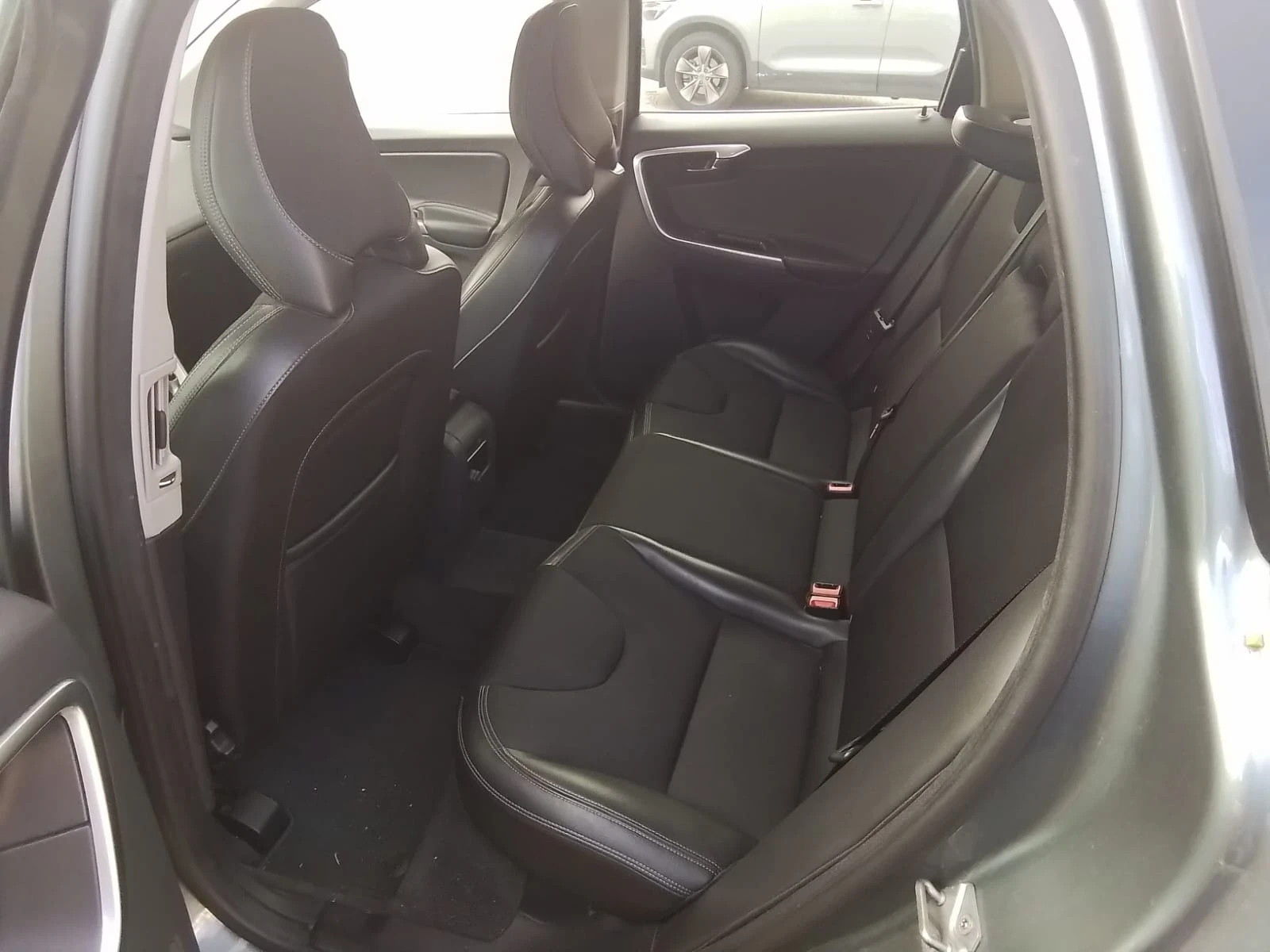 Volvo XC60 XC60 D4 190кс Евро6 - изображение 6 | Auto.bg Volvo XC60 XC60 D4 190кс Евро6 - изображение 6