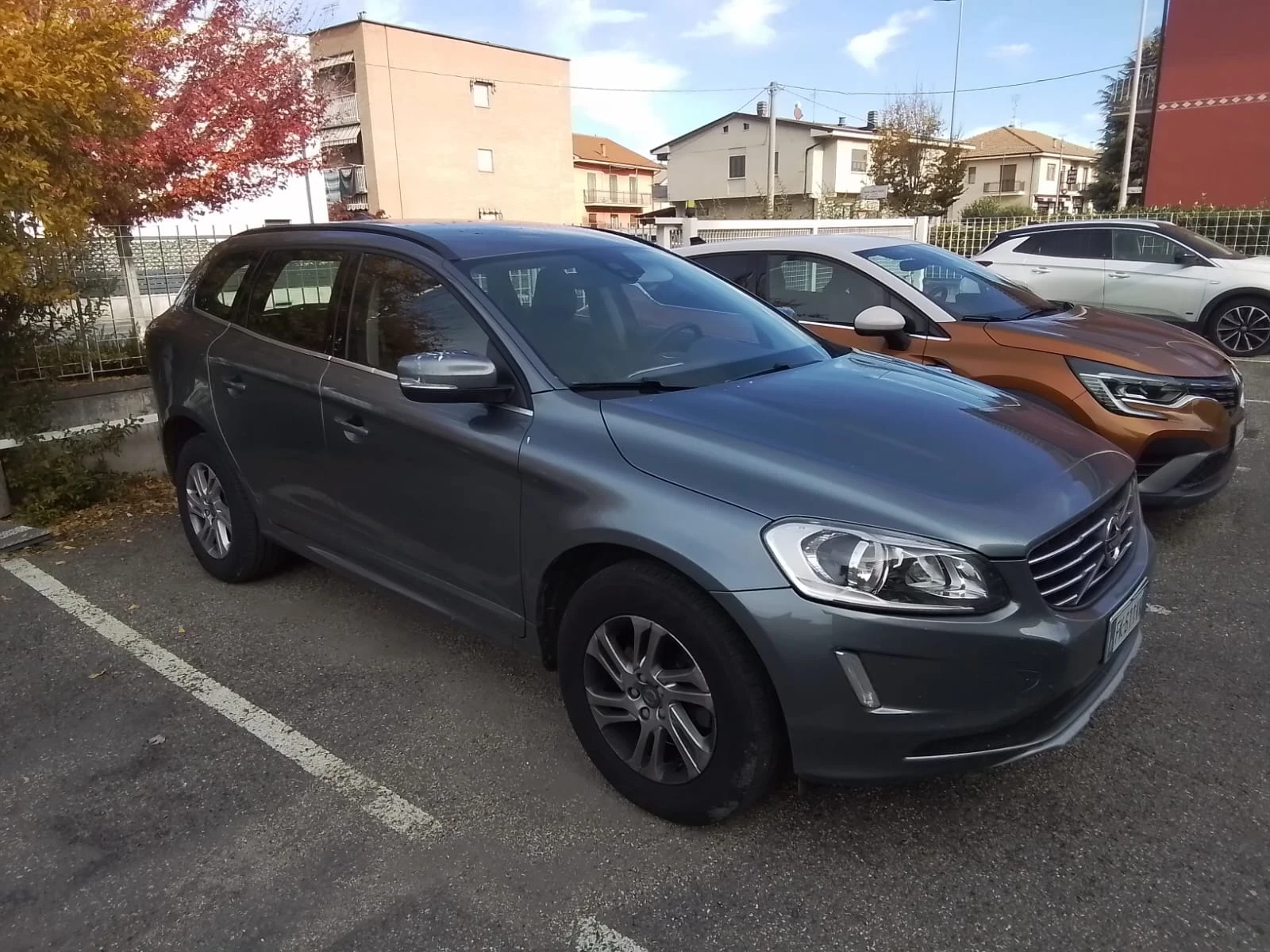 Volvo XC60 XC60 D4 190кс Евро6 - изображение 2 | Auto.bg Volvo XC60 XC60 D4 190кс Евро6 - изображение 2